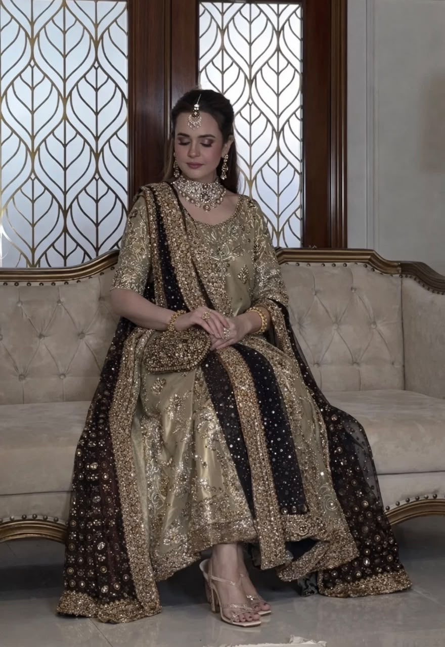 Haris Shakeel Black Duppata ||Double Zari fabric || Wedding Dress