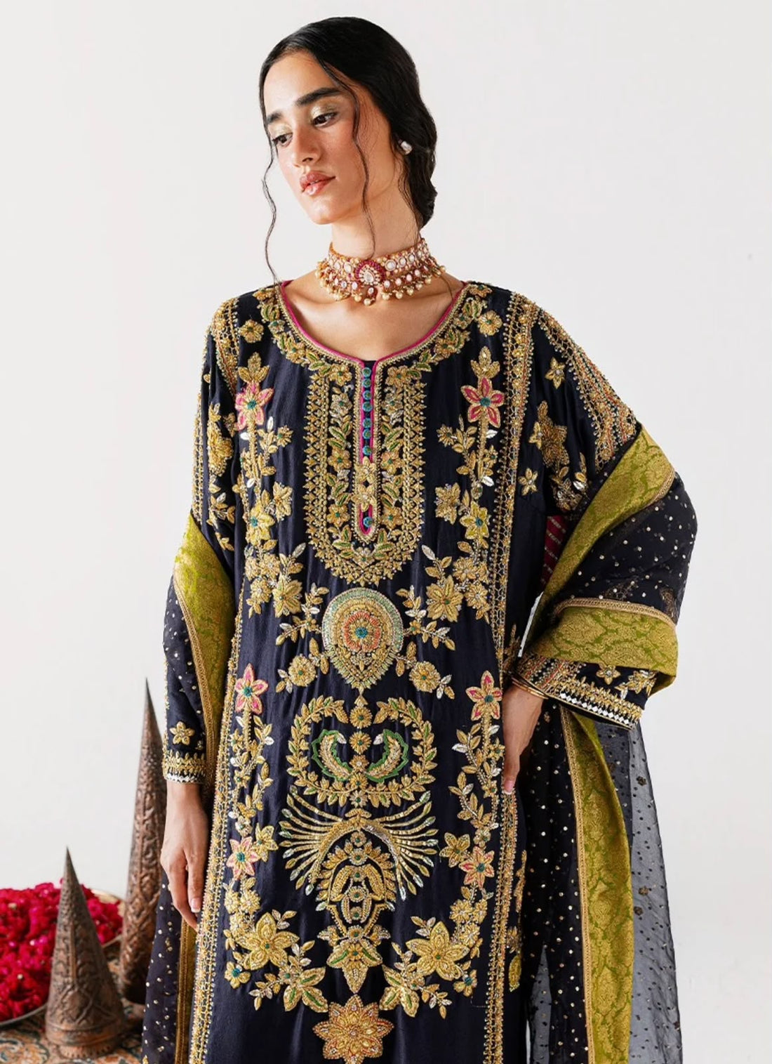 Sara rohail asghar || Bahar Ayin Tussel silk fabric 3pc